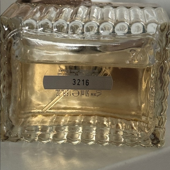 Chloé - Picture 2 of 2